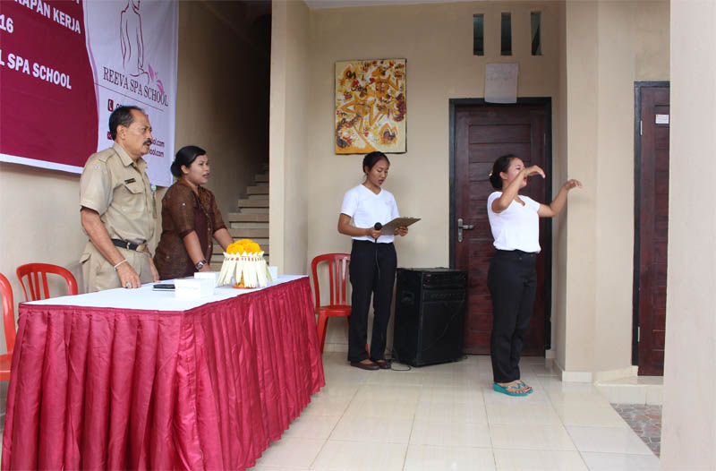 REEVA Spa School-Pembukaan